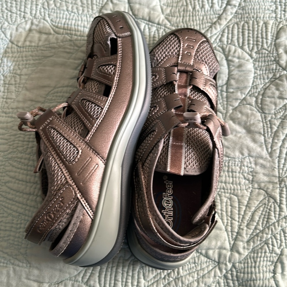 Ortho Feet shoes size 9